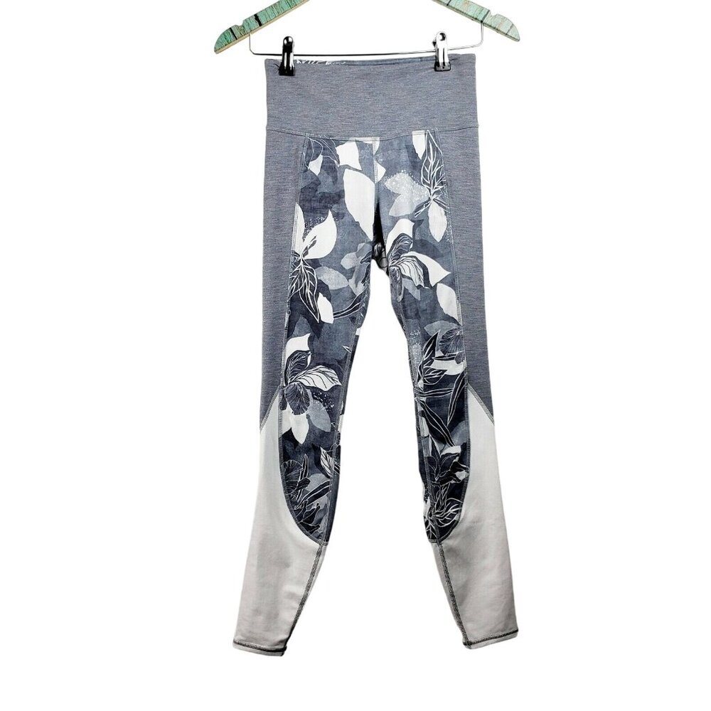 Athleta Women's 7/8 Tight Leggings Grayscale Floral Print Size XS EUC NICE!